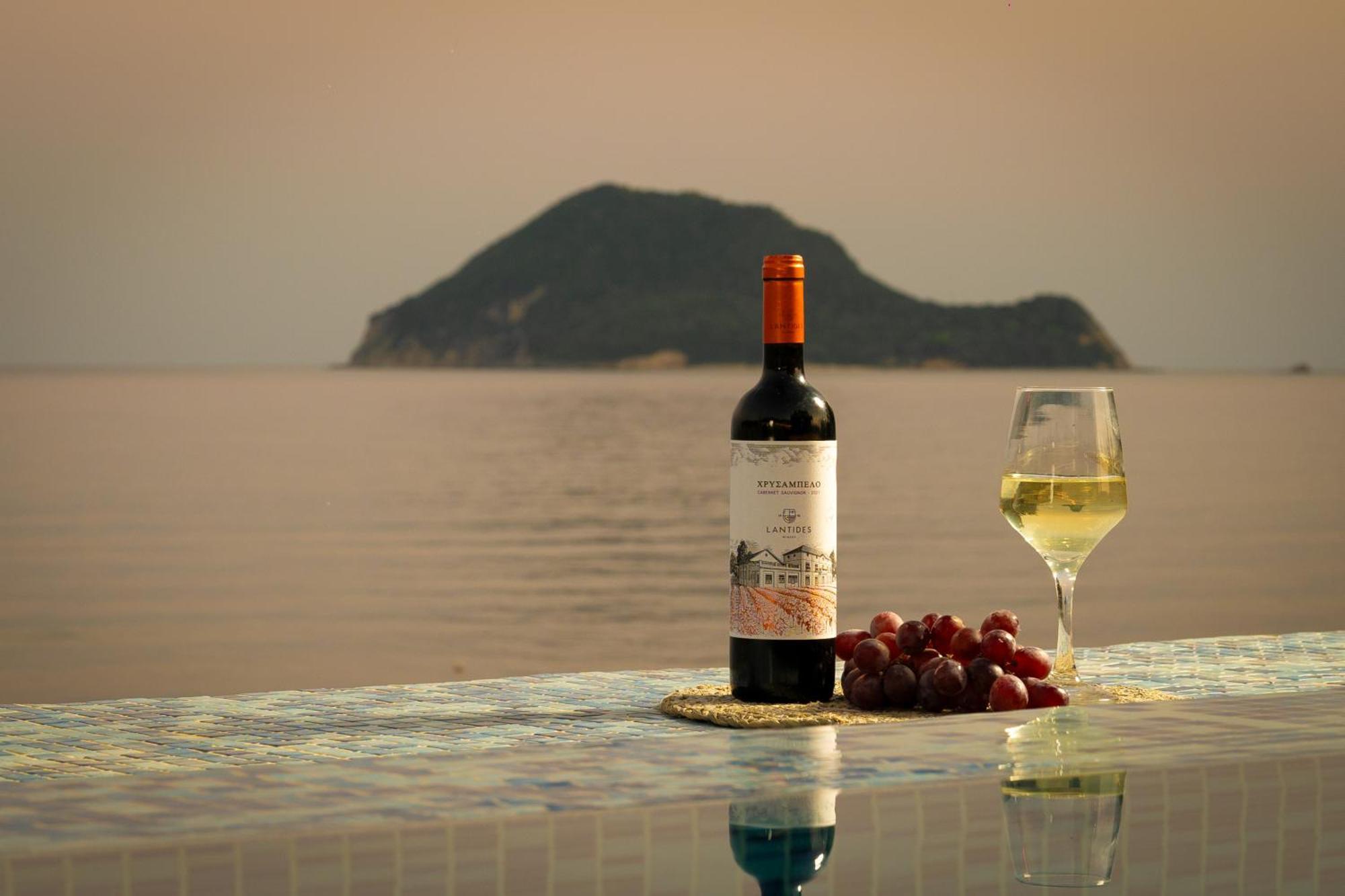 Violet Beach Front Private Villa Laganas Bagian luar foto