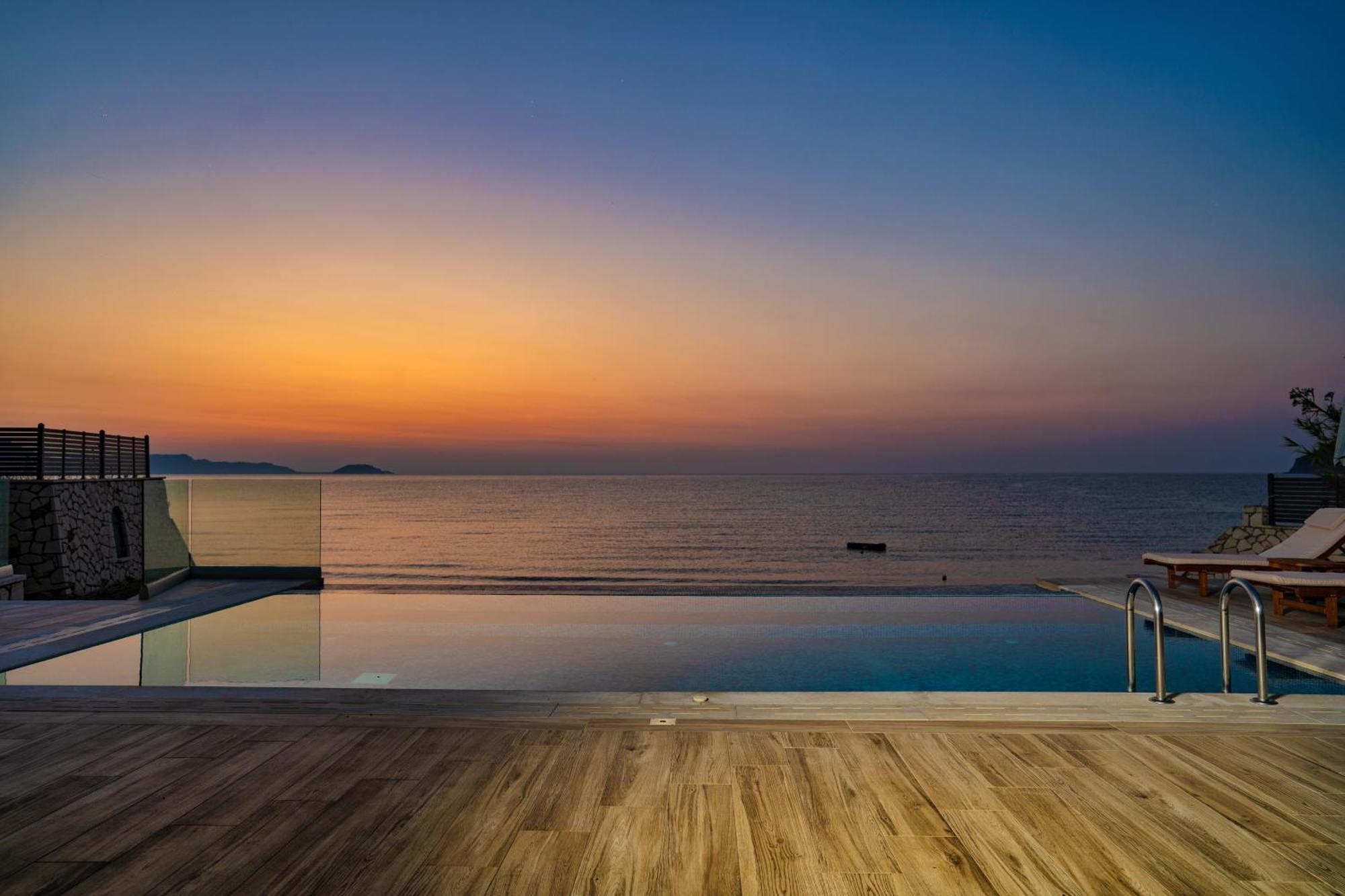 Violet Beach Front Private Villa Laganas Bagian luar foto