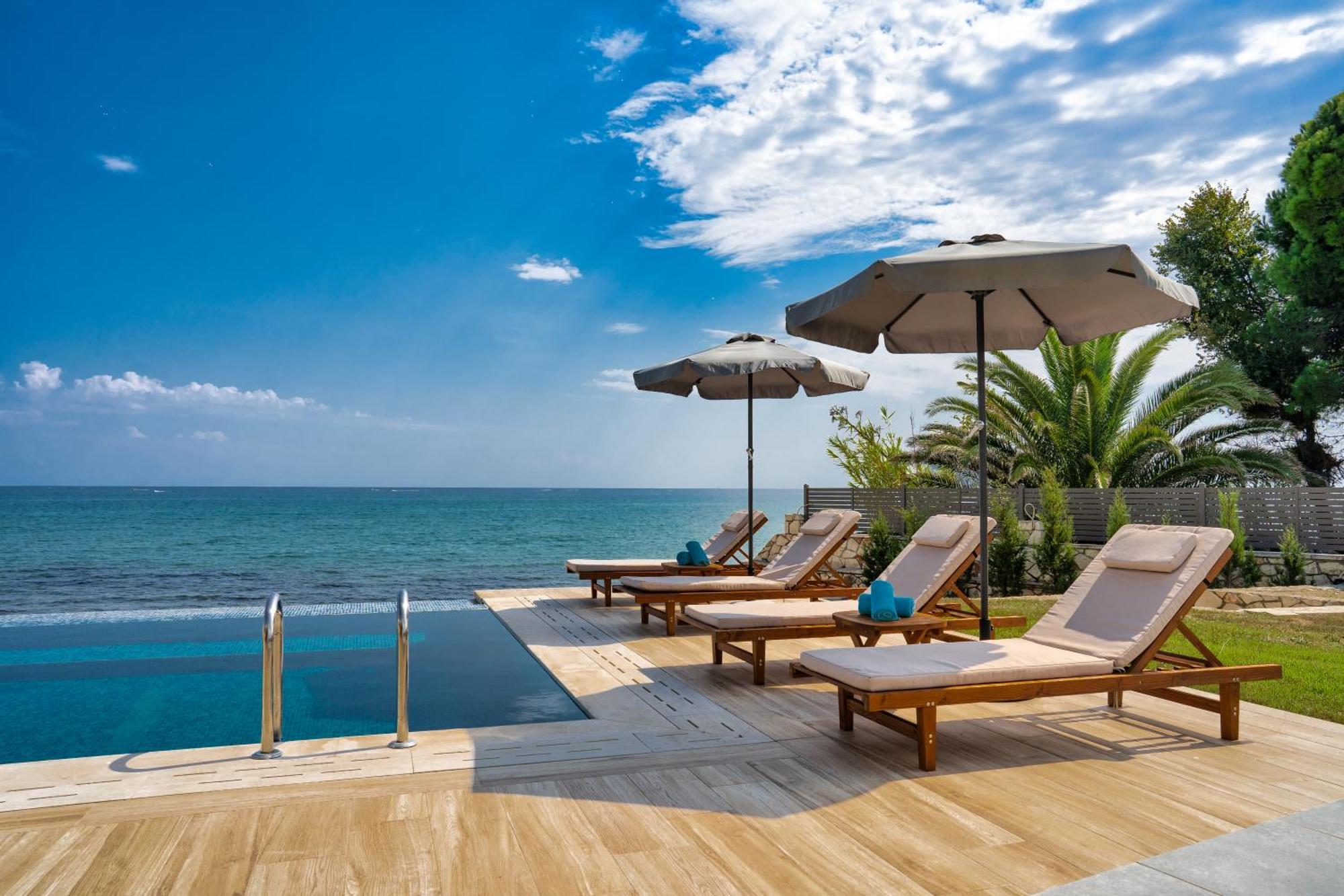 Violet Beach Front Private Villa Laganas Bagian luar foto