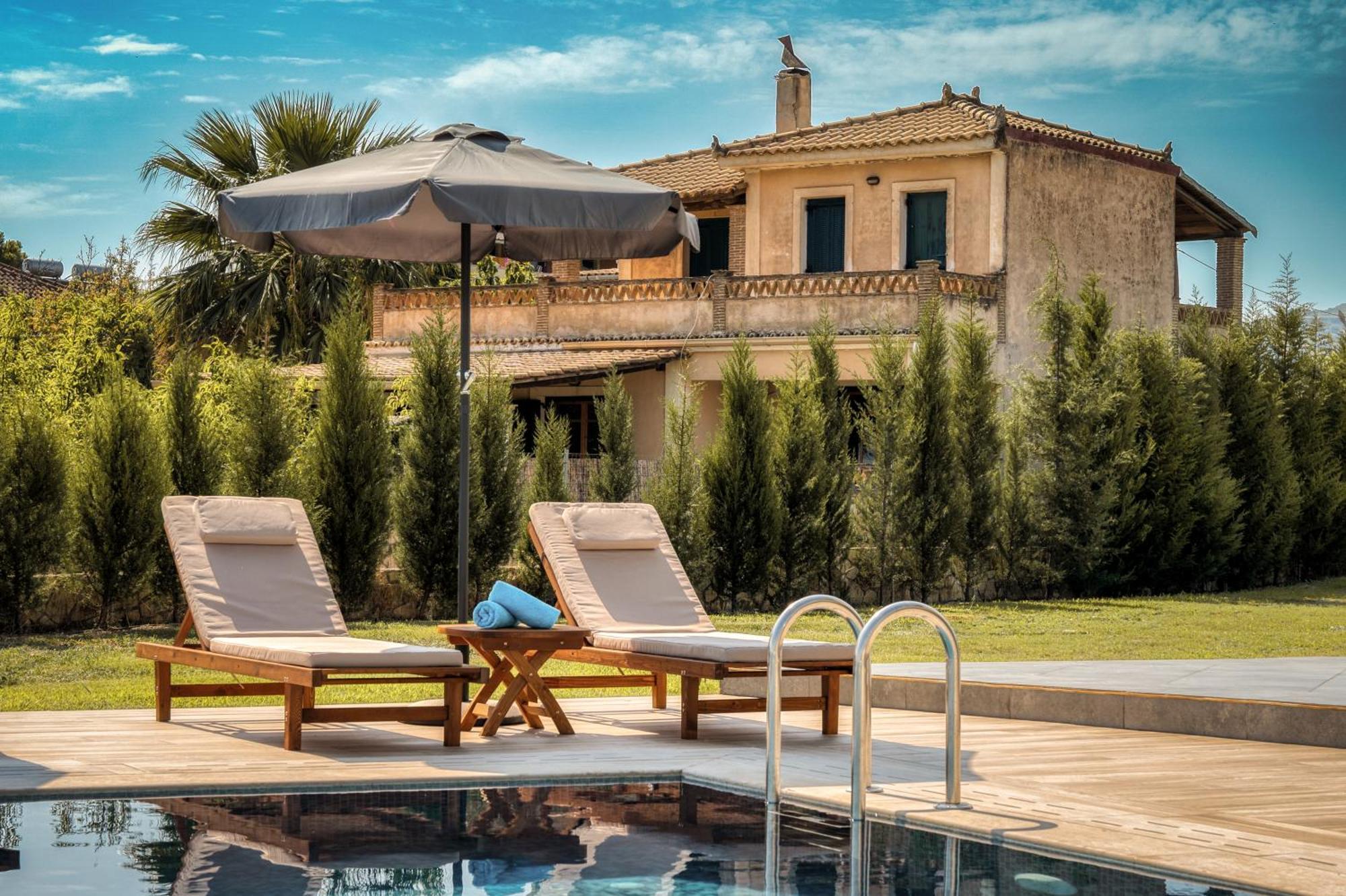 Violet Beach Front Private Villa Laganas Bagian luar foto