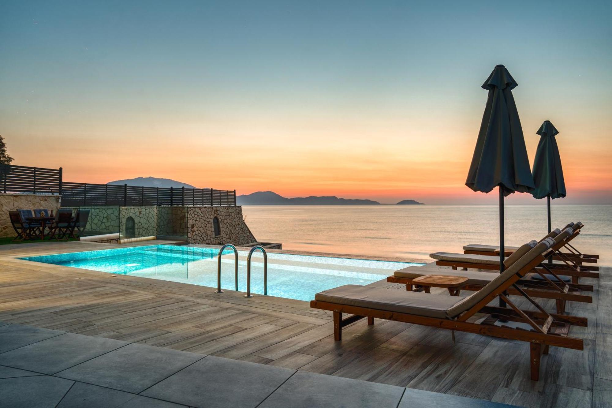 Violet Beach Front Private Villa Laganas Bagian luar foto