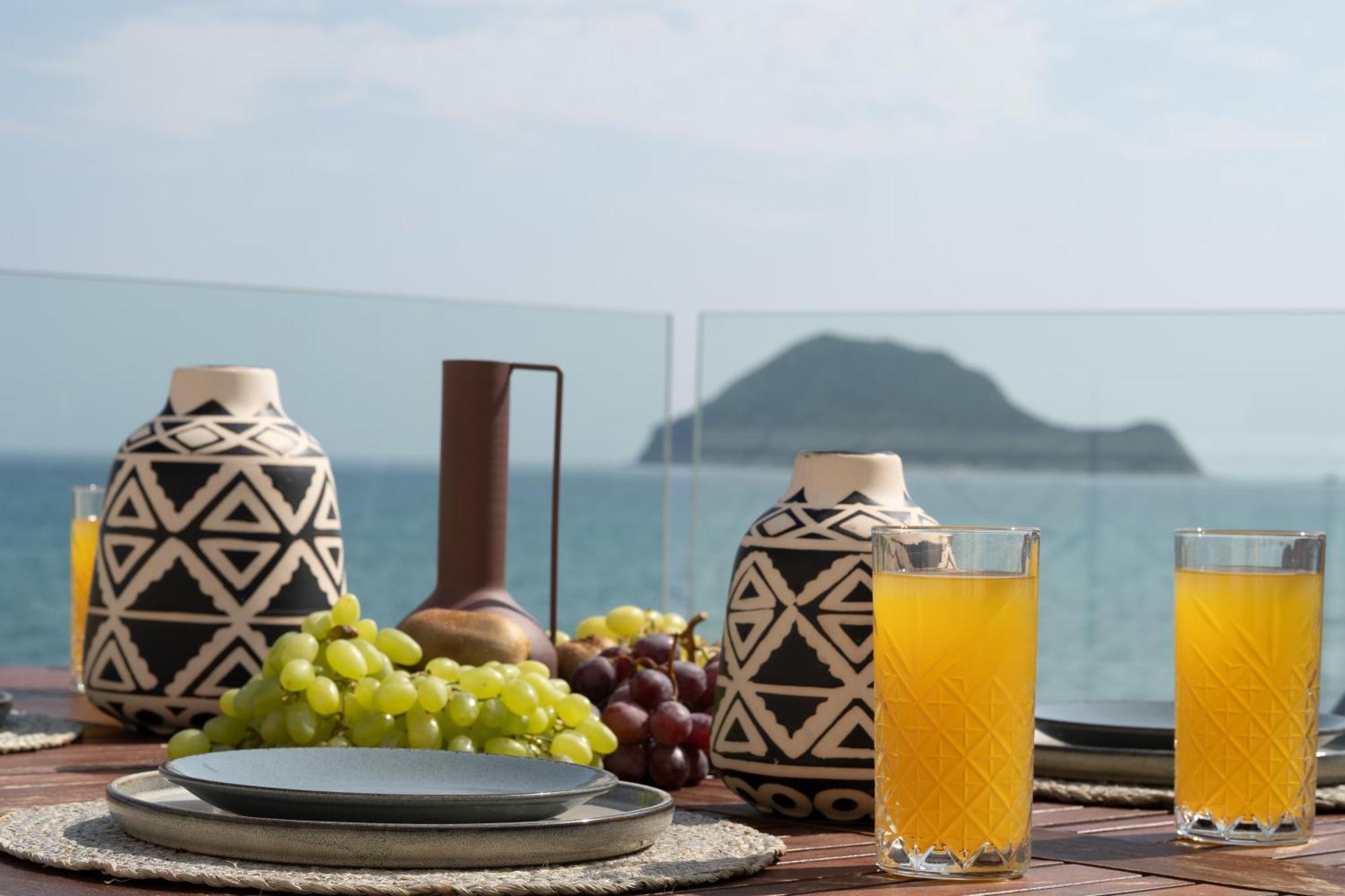 Violet Beach Front Private Villa Laganas Bagian luar foto