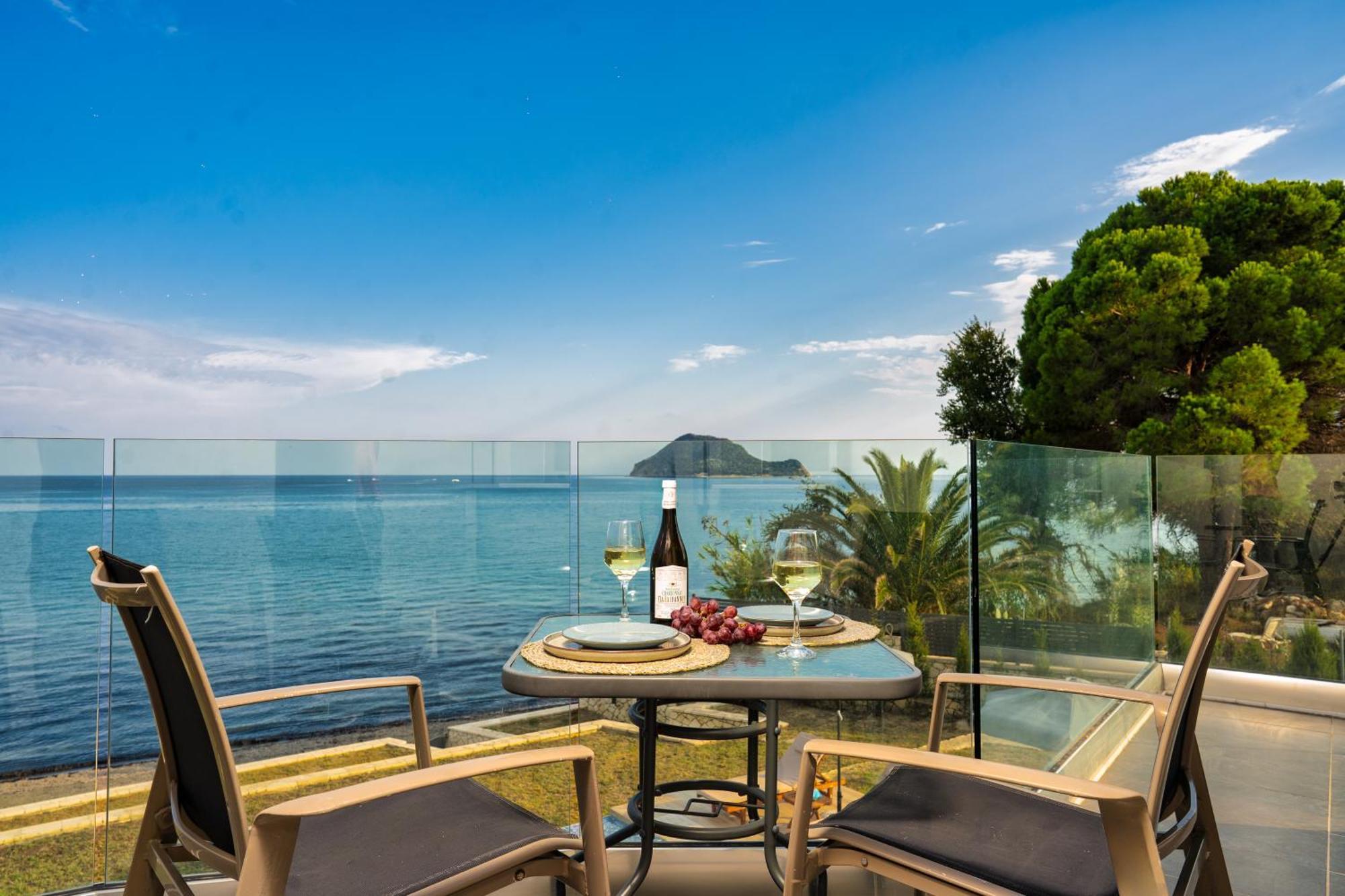 Violet Beach Front Private Villa Laganas Bagian luar foto