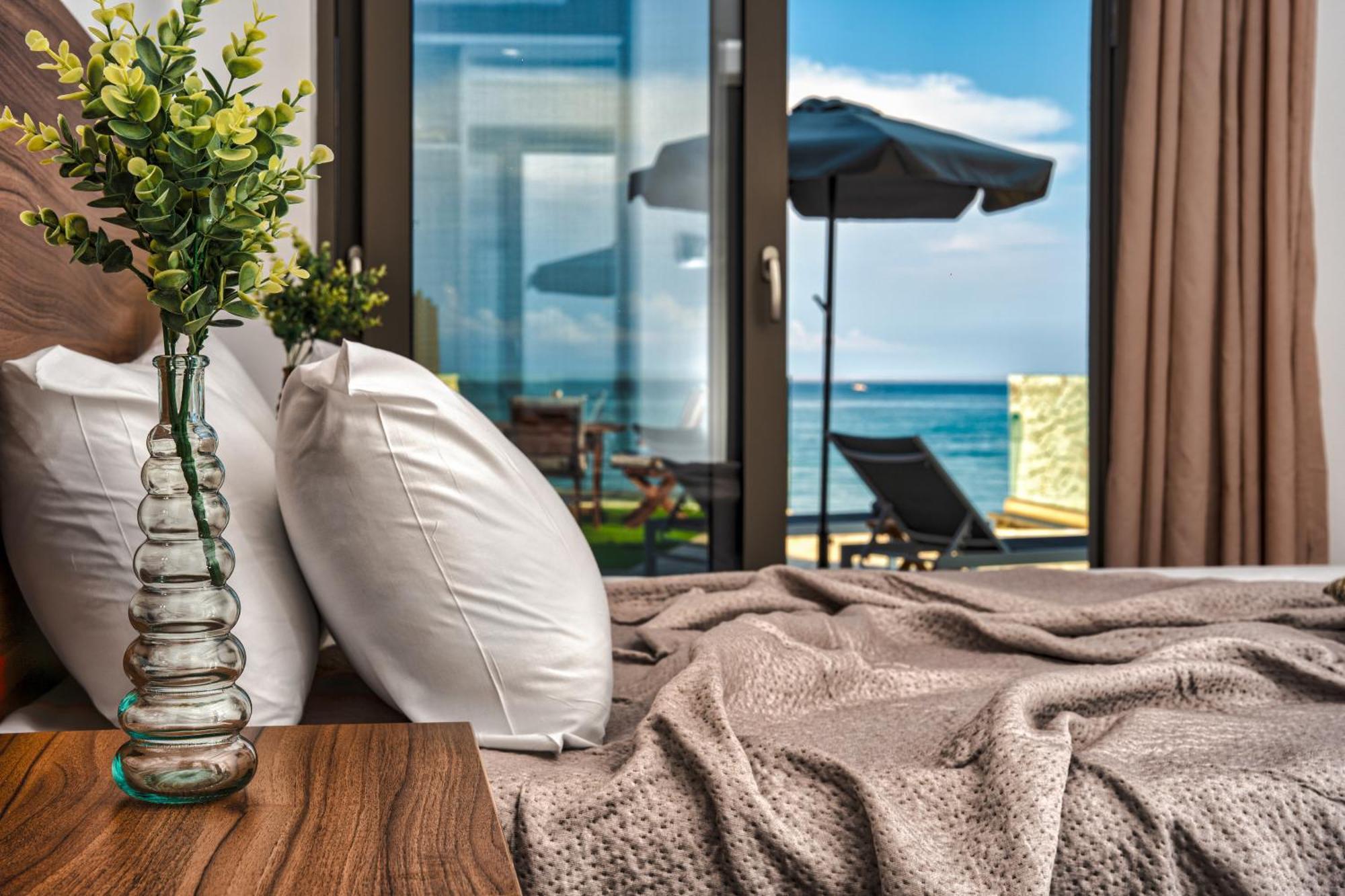 Violet Beach Front Private Villa Laganas Bagian luar foto